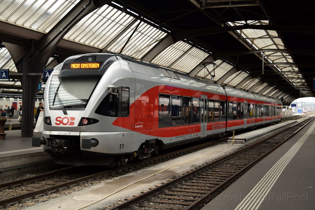 4999-0050-120618.jpg - SOB RABe 526.060-9 "Hundwiler Höhi" / Zürich HB 12.6.2018