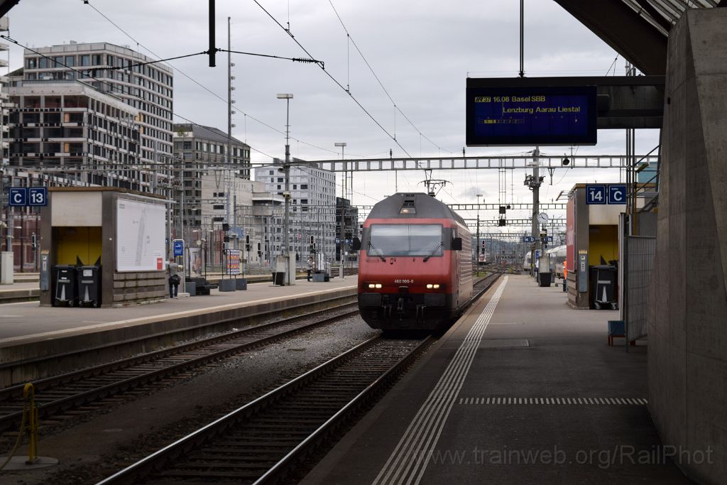 5000-0038-120618.jpg - SBB-CFF Re 460.006-0 "Lavaux" / Zürich HB 12.6.2018