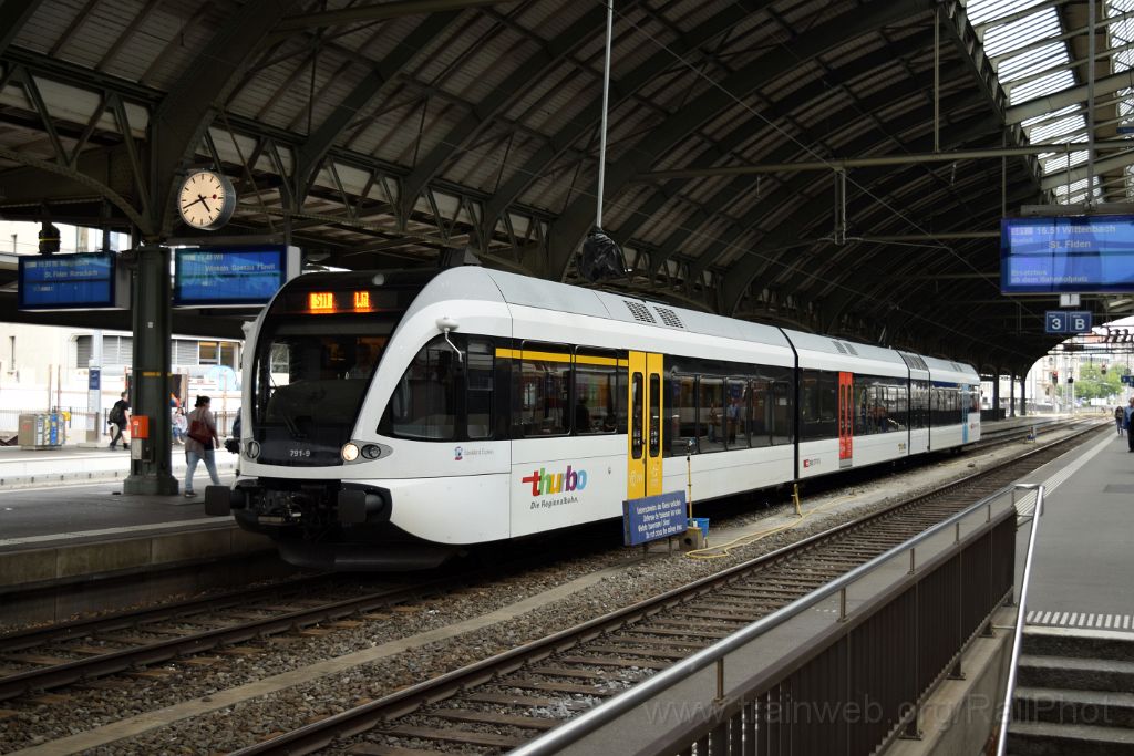 5108-0046-170818.jpg - Thurbo RABe 526.791-9 "Spieleland-Express" / St.Gallen 17.8.2018