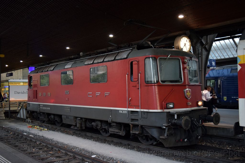 5114-0024-170918.jpg - SBB-CFF Re 4/4" 11126 (Re 420.126-5) / Zürich HB 17.9.2018