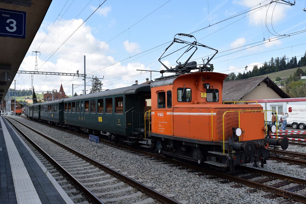 5141-0034-071018.jpg - VHE Te 216.302-0 / Huttwil 7.10.2018