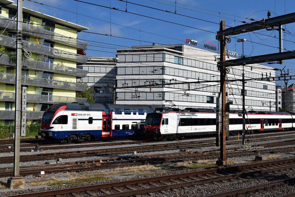 5147-0038-081018.jpg - SBB-CFF RBDe 560.267-7 + RABe 511.001 "Berlin" / Zürich HB 8.10.2018