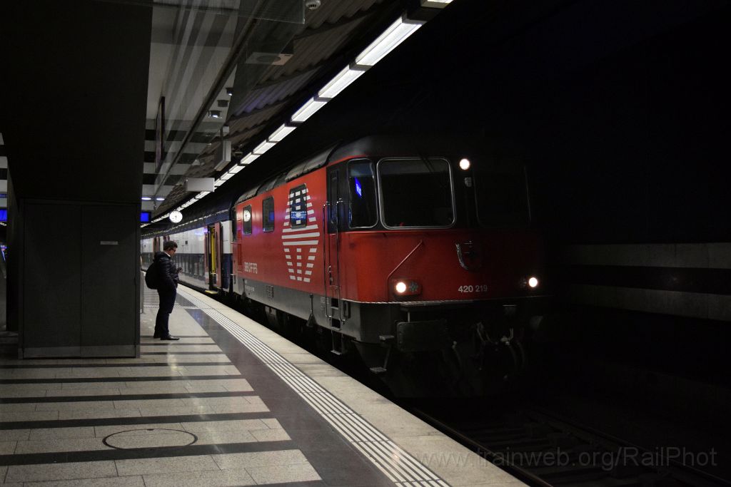 5179-0025-221018.jpg - SBB-CFF Re 420.213-1 / Zürich HB 22.10.2018