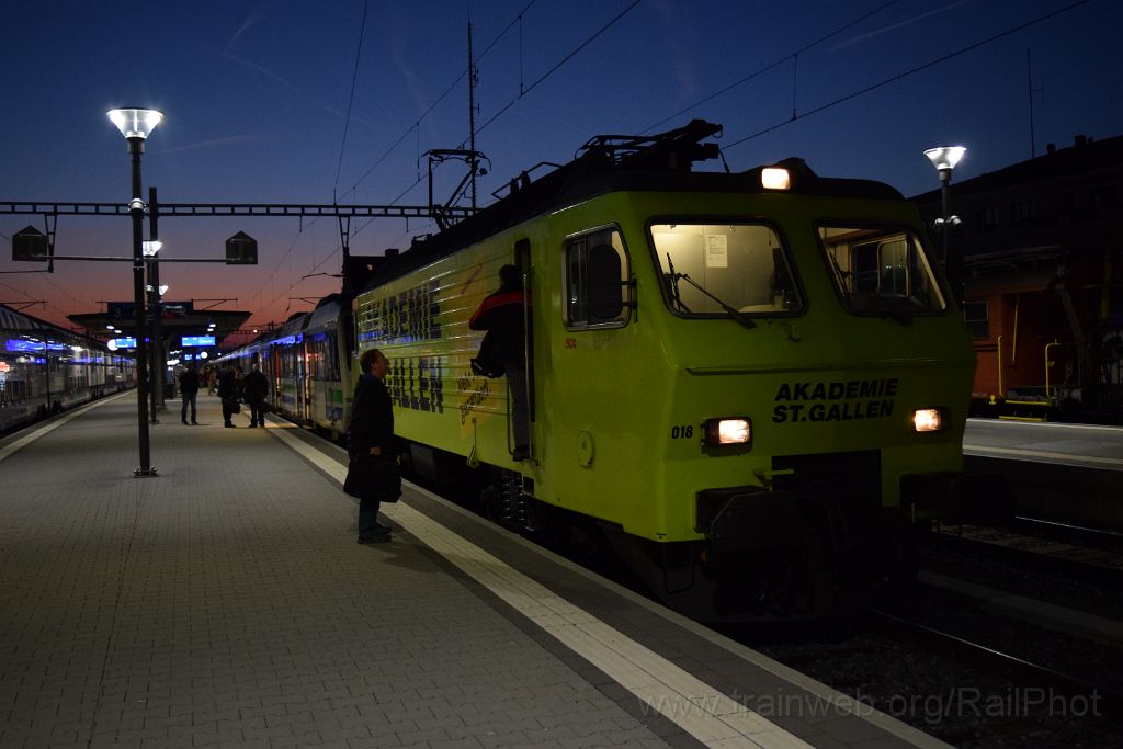 5180-0004-221018.jpg - SOB Re 446.015-0 "Akademie St.Gallen" / Rapperswil 22.10.2018