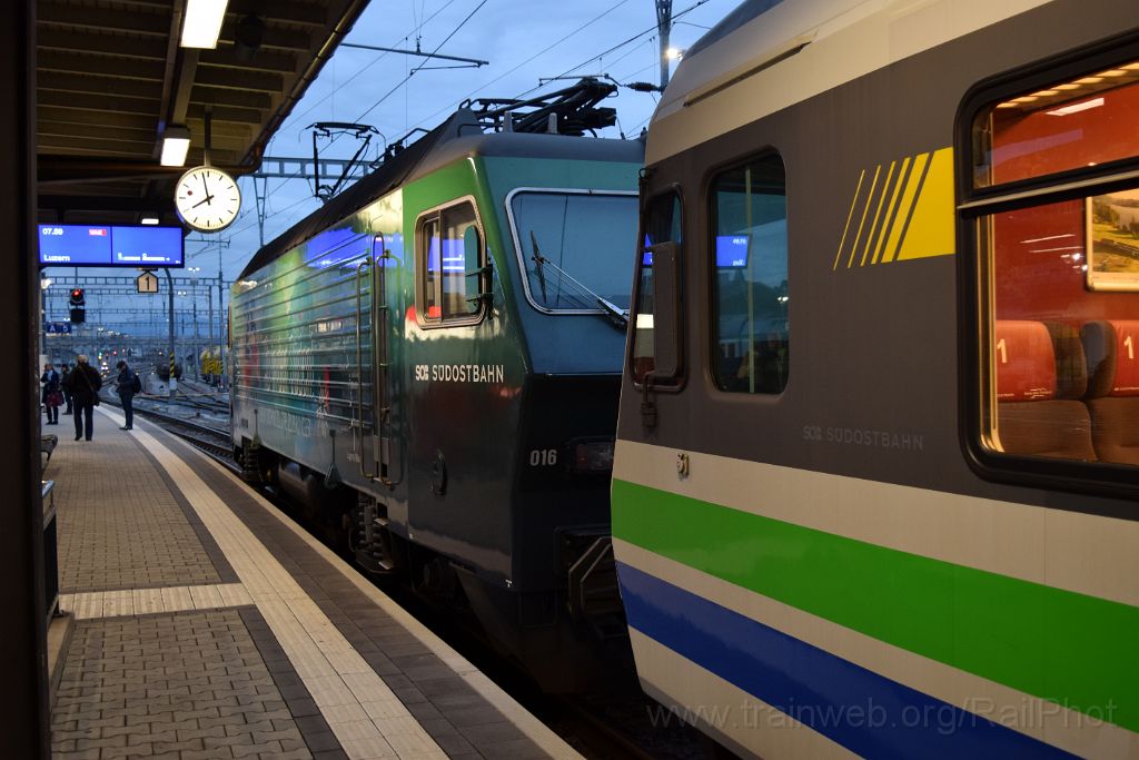 5180-0046-241018.jpg - SOB Re 446.016-8 "25 Jahre Voralpen-Express" / Rapperswil 24.10.2018