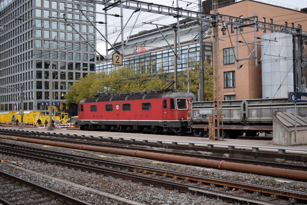 5181-0007-241018.jpg - SBB-CFF Re 6/6 11637 (Re 620.037-2) "Sonceboz - Sombeval" / Zürich-Altstetten 24.10.2018