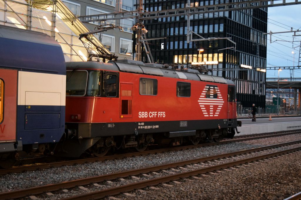 5192-0009-071118.jpg - SBB-CFF Re 420.228-9 / Zürich-Altstetten 7.11.2018