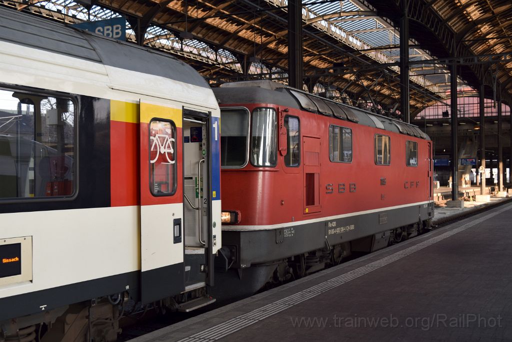 5212-0006-171118.jpg - SBB-CFF Re 4/4" 11136 (Re 420.136-4) / Basel 17.11.2018