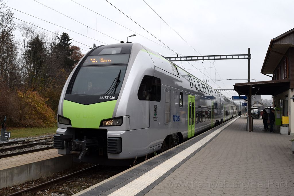 5212-0017-181118.jpg - BLS RABe 515.020-6 "Schwarzenburg" / Schwarzenburg 18.11.2018