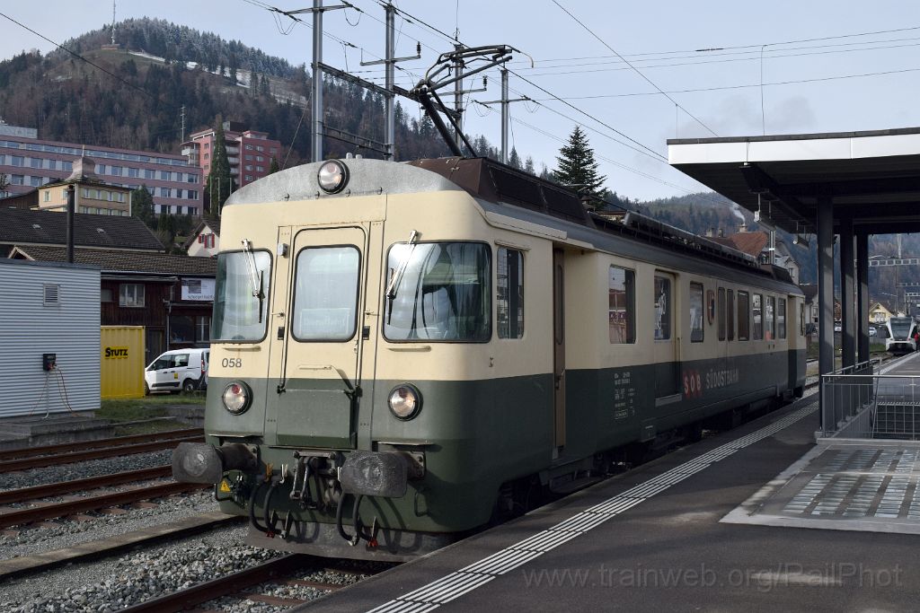 5223-0017-281118.jpg - SOB BDe 576.058-2 "Wollerau" / Wattwil 28.11.2018