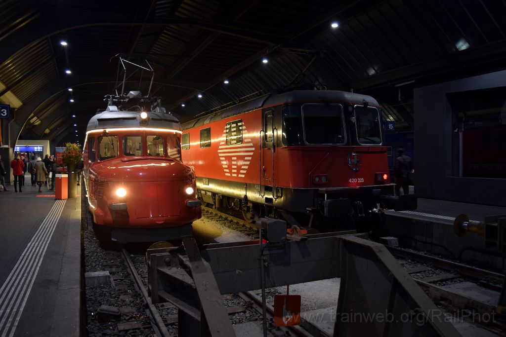5227-0037-051218.jpg - SBB-CFF RAe 4/8 1021 + Re 420.223-0 / Zürich HB 5.12.2018
