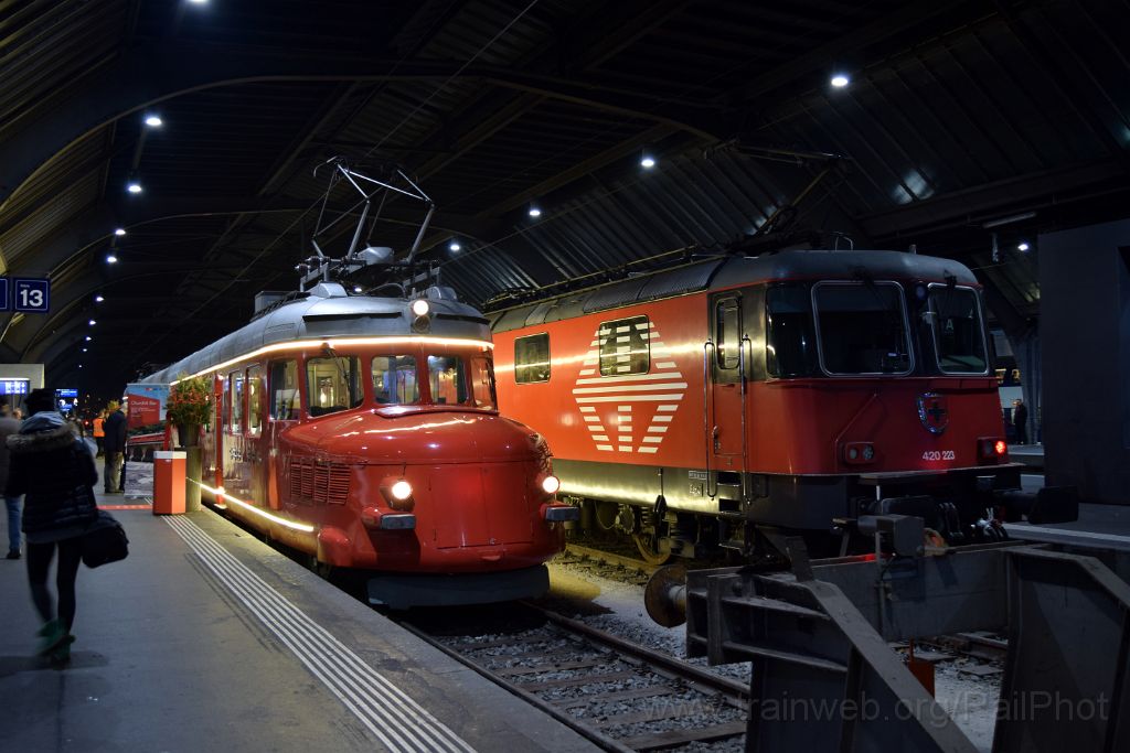 5228-0019-051218.jpg - SBB-CFF RAe 4/8 1021 + Re 420.223-0 / Zürich HB 5.12.2018
