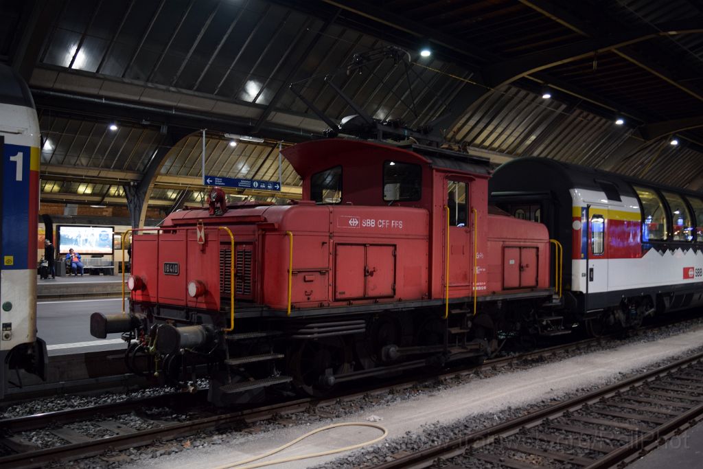 5229-0011-051218.jpg - SBB-CFF Ee 3/3 16410 / Zürich HB 5.12.2018