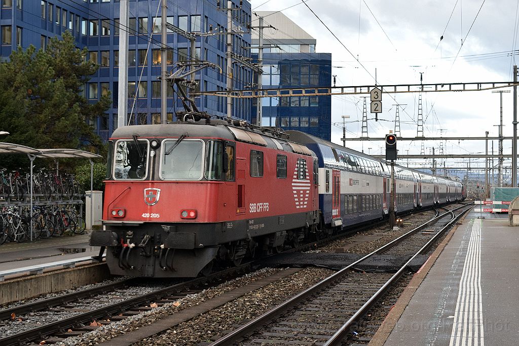 5231-0003-101218.jpg - SBB-CFF Re 420.205-7 / Zürich-Altstetten 10.12.2018
