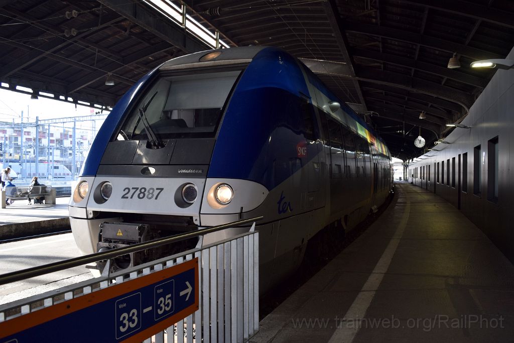 5244-0046-251218.jpg - SNCF Z 27887 / Basel 25.12.2018