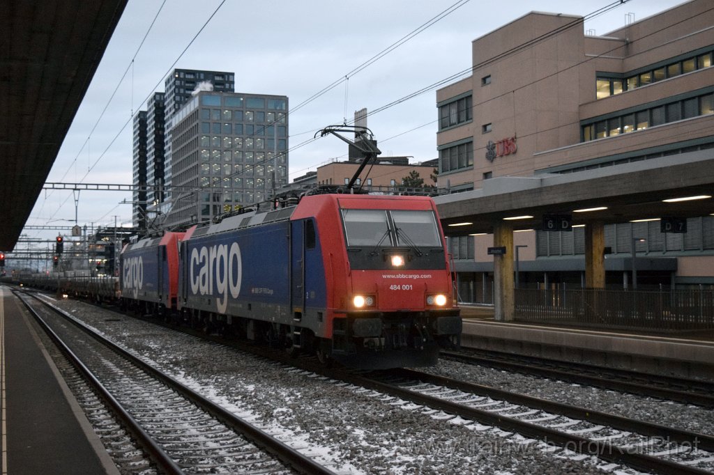 8925-0034-150124.jpg - SBB-CFF Re 484.001-3 / Zürich-Altstetten 15.1.2024