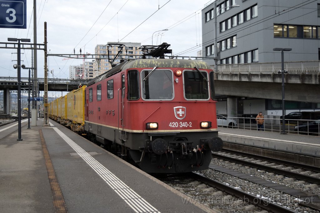 8926-0011-150124.jpg - SBB-CFF Re 4/4" 11340 / Zürich-Altstetten 15.1.2024