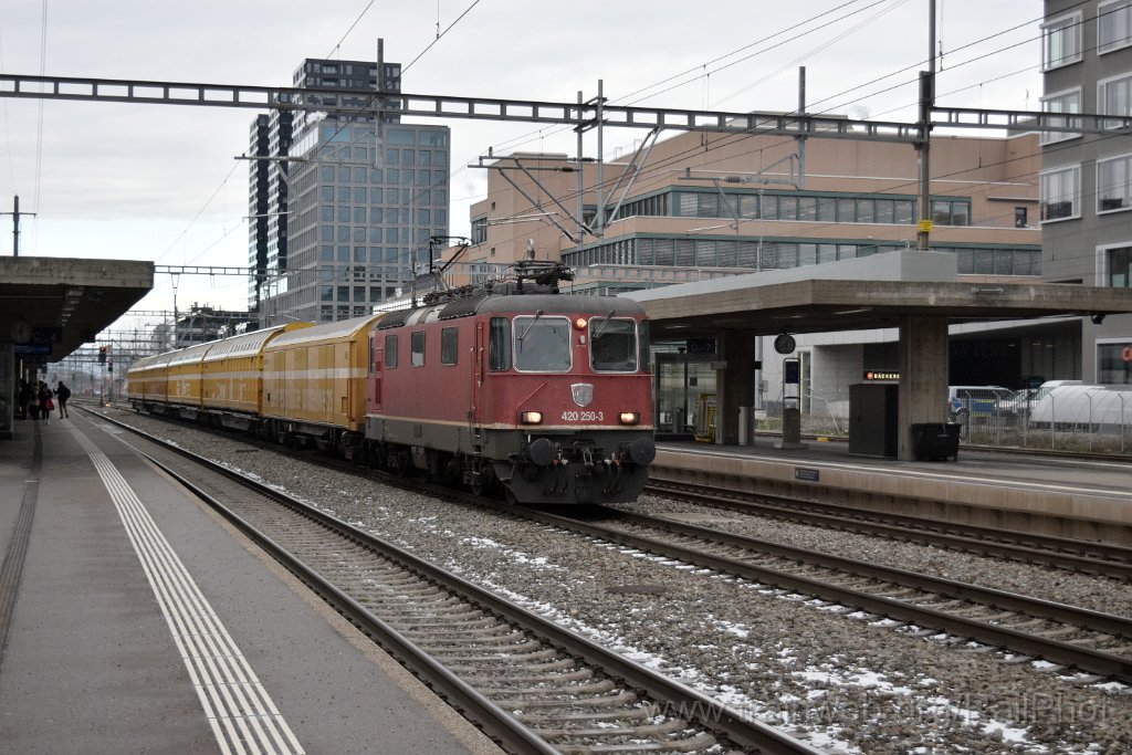 8926-0019-150124.jpg - SBB-CFF Re 4/4" 11250 / Zürich-Altstetten 15.1.2024