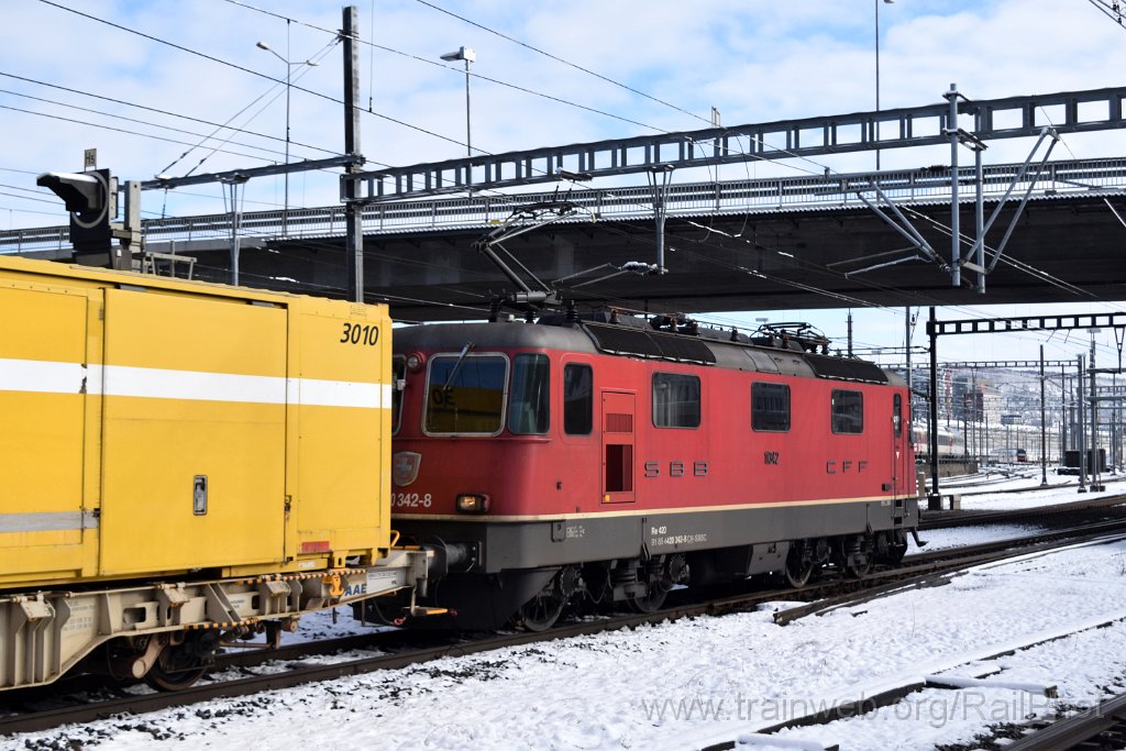 8930-0043-190124.jpg - SBB-CFF Re 4/4" 11342 / Zürich-Altstetten 19.1.2024
