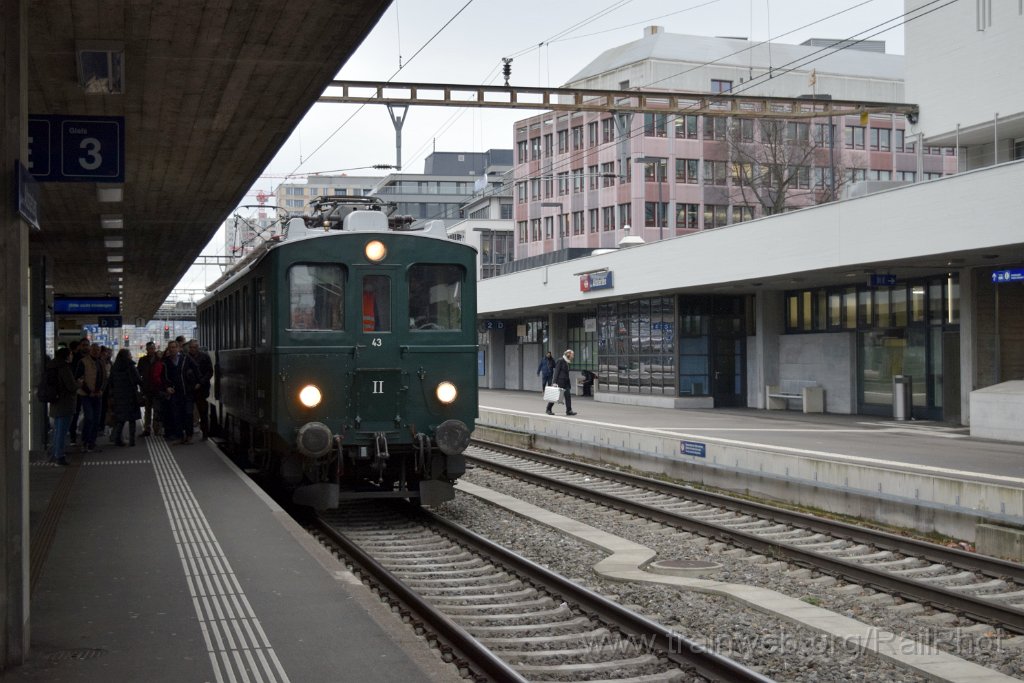 8939-0020-260124.jpg - BT BDe 3/4 43 "Möhl Apfelsaft-Express" / Zürich-Altstetten 26.1.2024