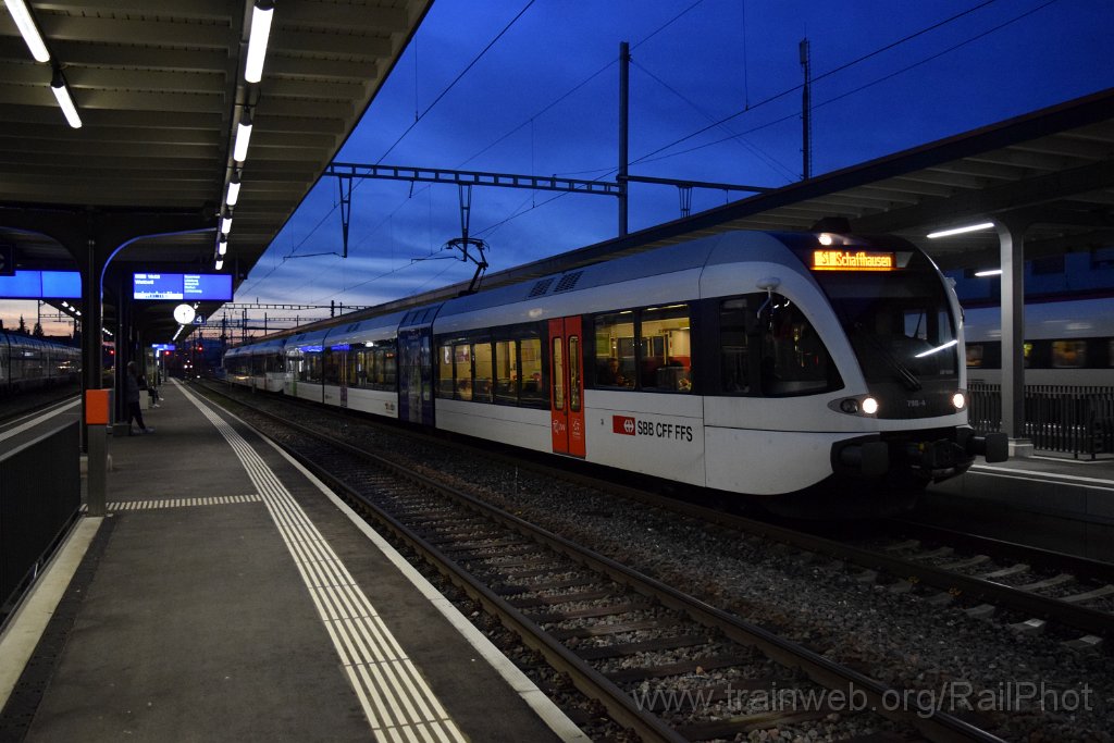 8947-0018-290124.jpg - Thurbo RABe 526.798-4 + RABe 526.800-8 "100. Thurbo GTW" / Wil 29.1.2024