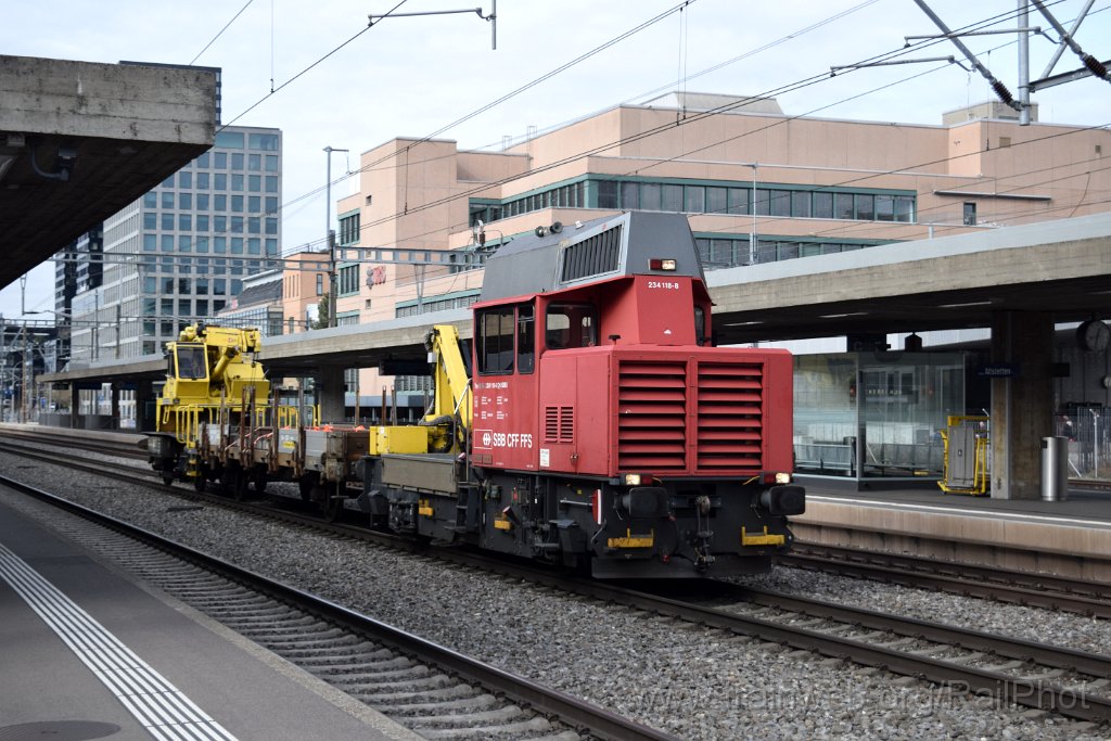 8966-0042-160224.jpg - SBB-CFF Tm 234.118-8 + XTms 582 / Zürich-Altstetten 16.2.2024