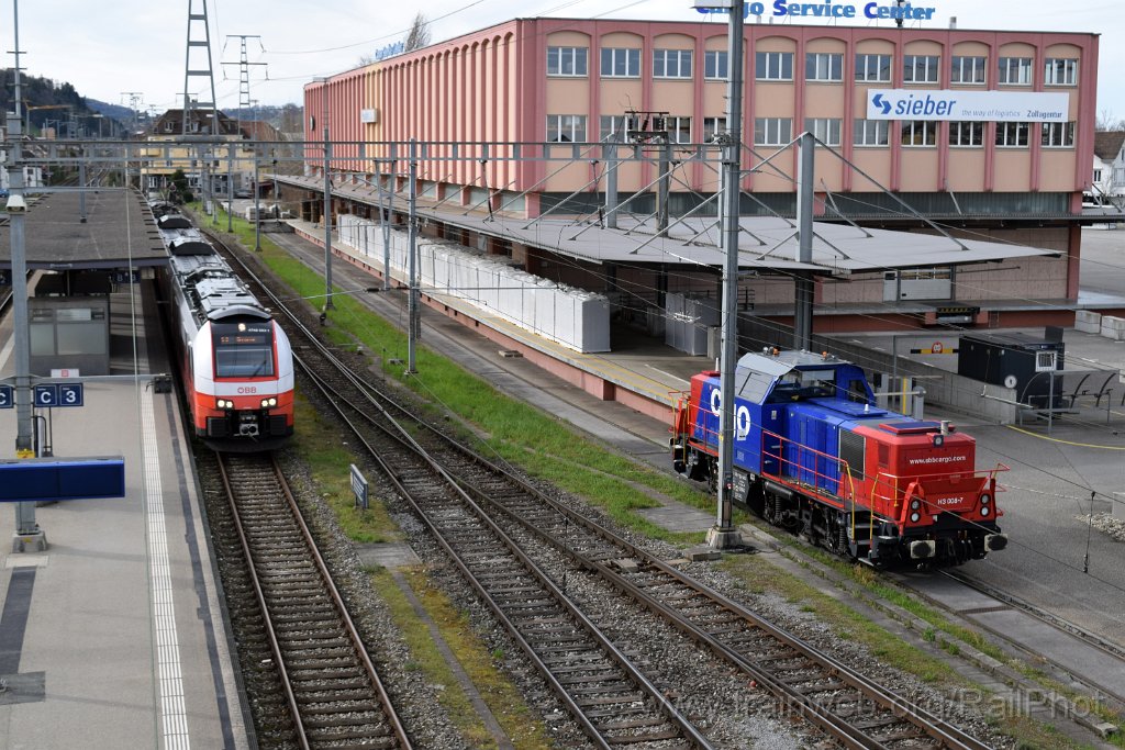 8991-0021-090324.jpg - SBB-CFF Am(a) 832.008-7 + ÖBB 4748.503 "Kanton St.Gallen" / St.Margrethen 9.3.2024