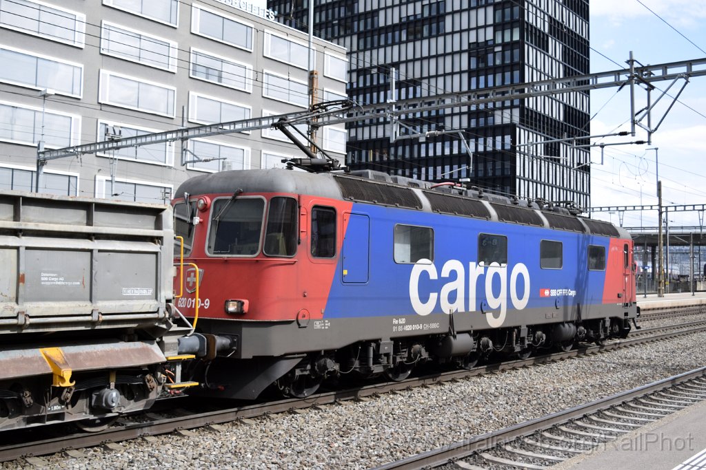 8995-0048-150324.jpg - SBB-CFF Re 620.010-9 "Spreitenbach" / Zürich-Altstetten 15.3.2024