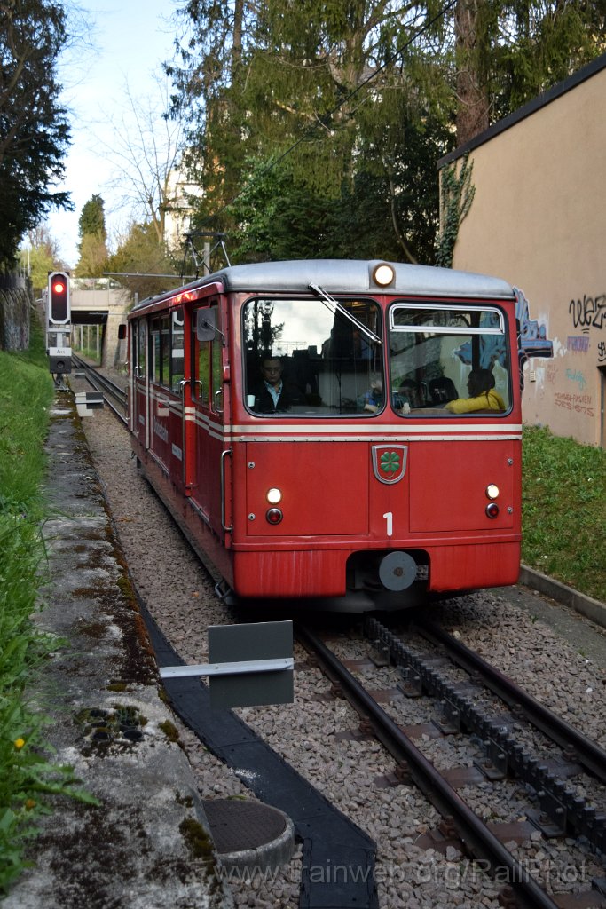 9008-0030-220324.jpg - Db Bhe 1/2 1 / Römerhof 22.3.2024