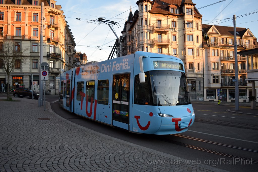 9010-0004-220324.jpg - VBZ Be 5/6 3032 "TUI" / Römerhof 22.3.2024