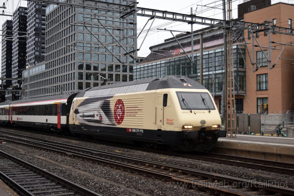 9020-0020-030424.jpg - SBB-CFF Re 460.019-3 "Terre Sainte" / Zürich-Altstetten 3.4.2024