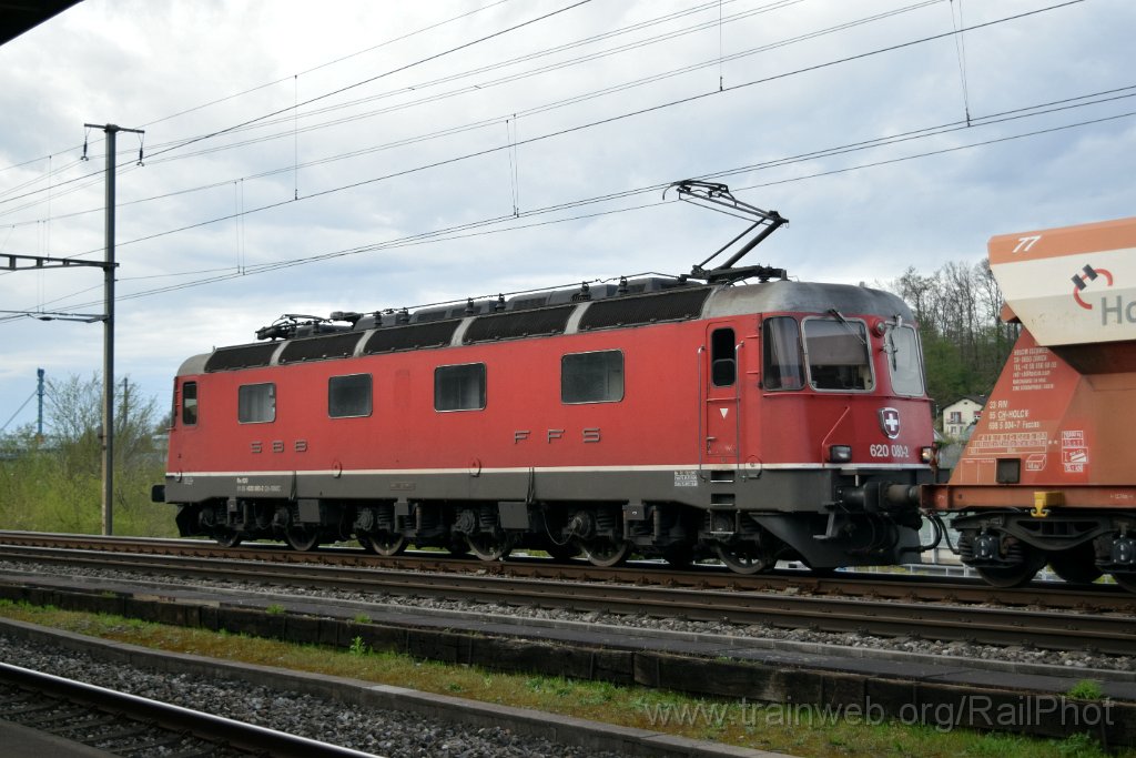 9024-0033-050424.jpg - SBB-CFF Re 6/6 11680 "Möhlin" / Killwangen-Spreitenbach 5.4.2024