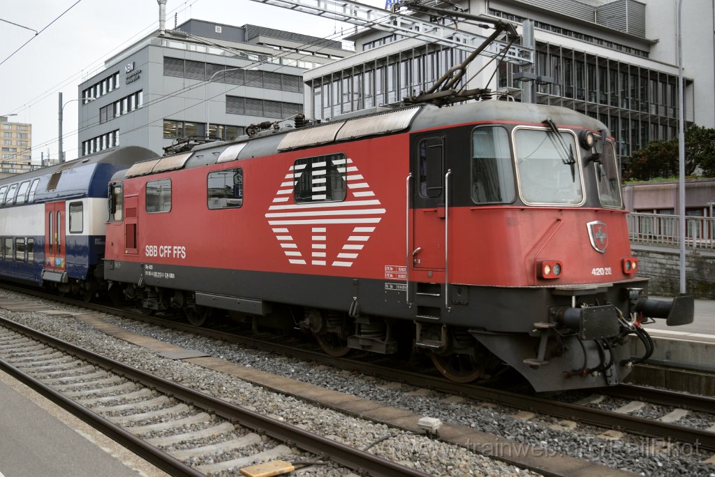 9030-0039-080424.jpg - SBB-CFF Re 420.202-4 / Zürich-Altstetten 8.4.2024