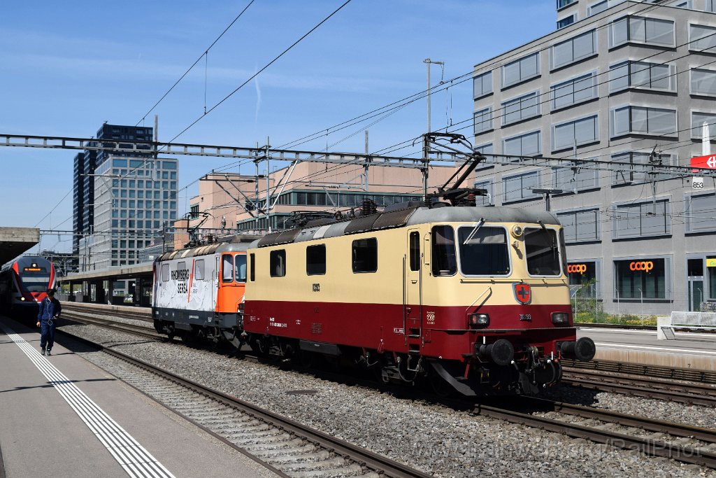 9038-0003-120424.jpg - Sersa Re 420.503-5 "Valentina" + IRSI Re 421.393-0 / Zürich-Altstetten 12.4.2024