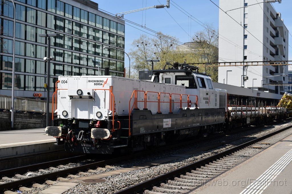 9038-0032-120424.jpg - Sersa Aem 940.004-5 "Edith" / Zürich-Altstetten 12.4.2024