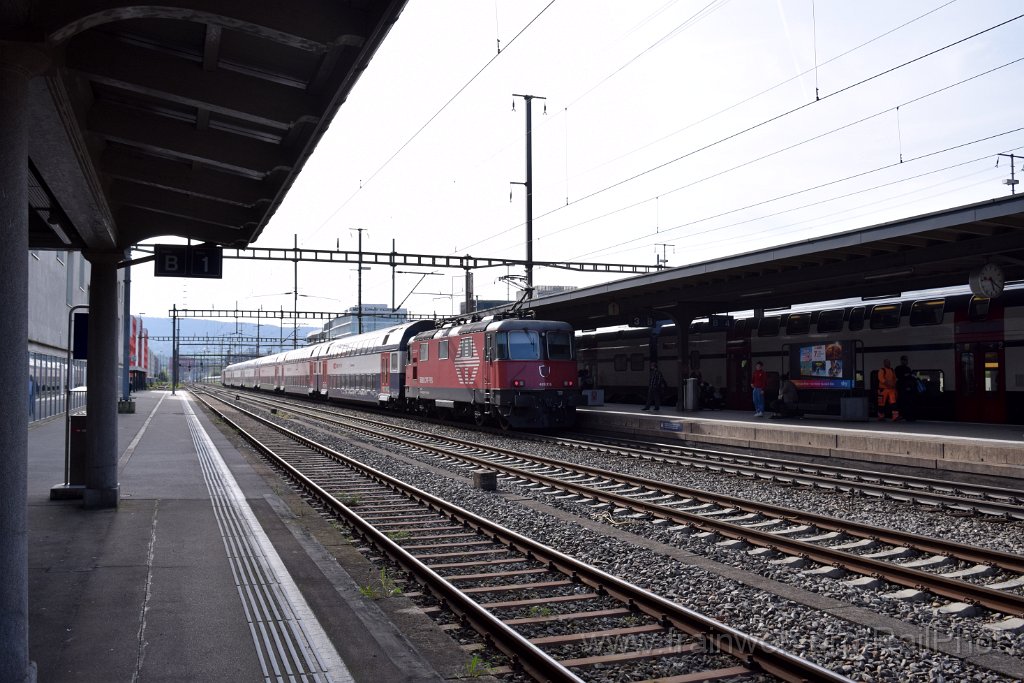 9040-0050-120424.jpg - SBB-CFF Re 420.215-6 / Schlieren 12.4.2024