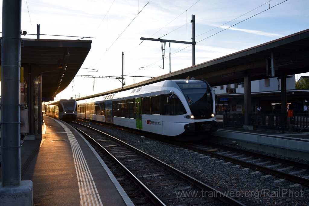 9042-0013-120424.jpg - Thurbo RABe 526.759-6 + RABe 526.770-3 "Bazenheid" / Wil 12.4.2024