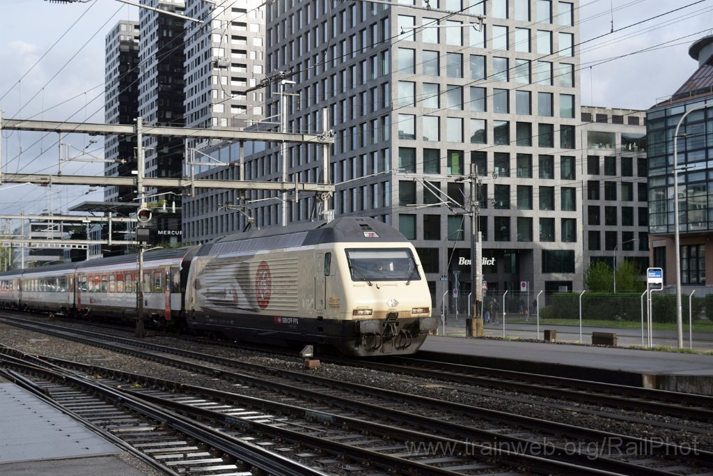9051-0033-160424.jpg - SBB-CFF Re 460.019-3 "Terre Sainte" / Zürich-Altstetten 16.4.2024