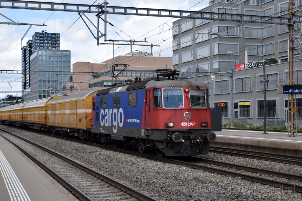 9052-0025-160424.jpg - SBB-CFF Re 420.246-1 / Zürich-Altstetten 16.4.2024