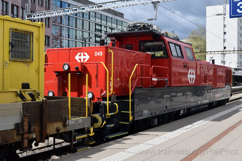 9054-0024-160424.jpg - SBB-CFF Aem 940.049-0 / Zürich-Altstetten 16.4.2024