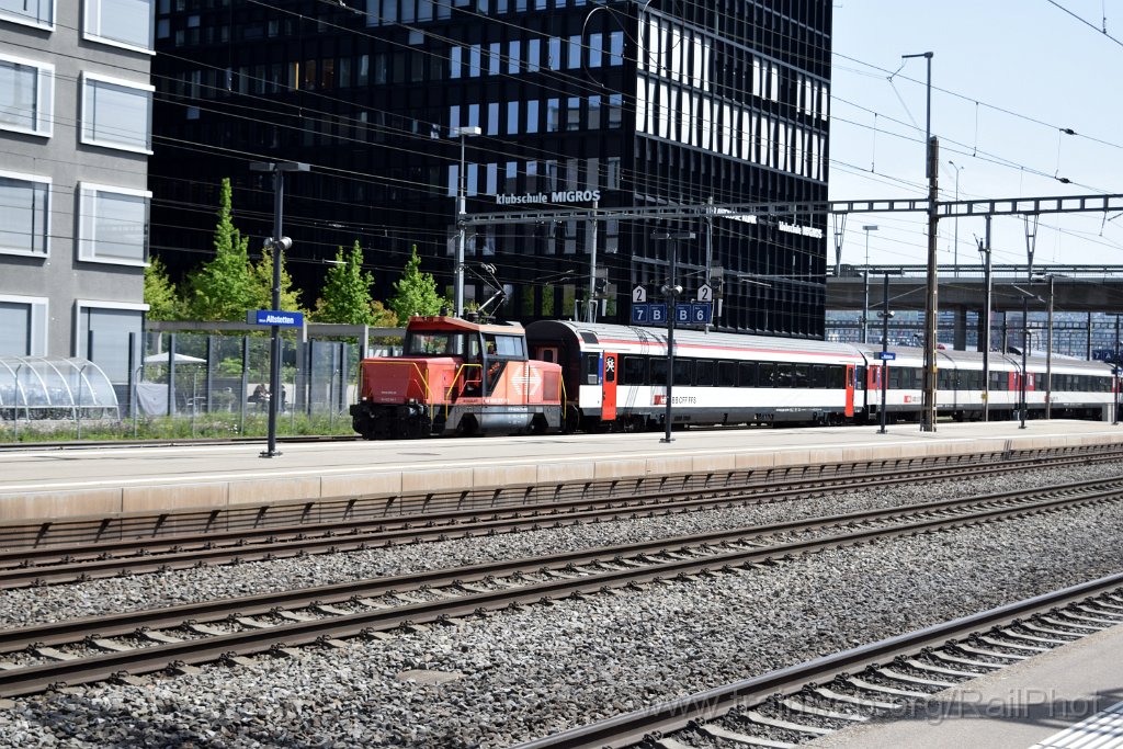 9077-0045-290424.jpg - SBB-CFF Ee 922.004-7 / Zürich-Altstetten 29.4.2024