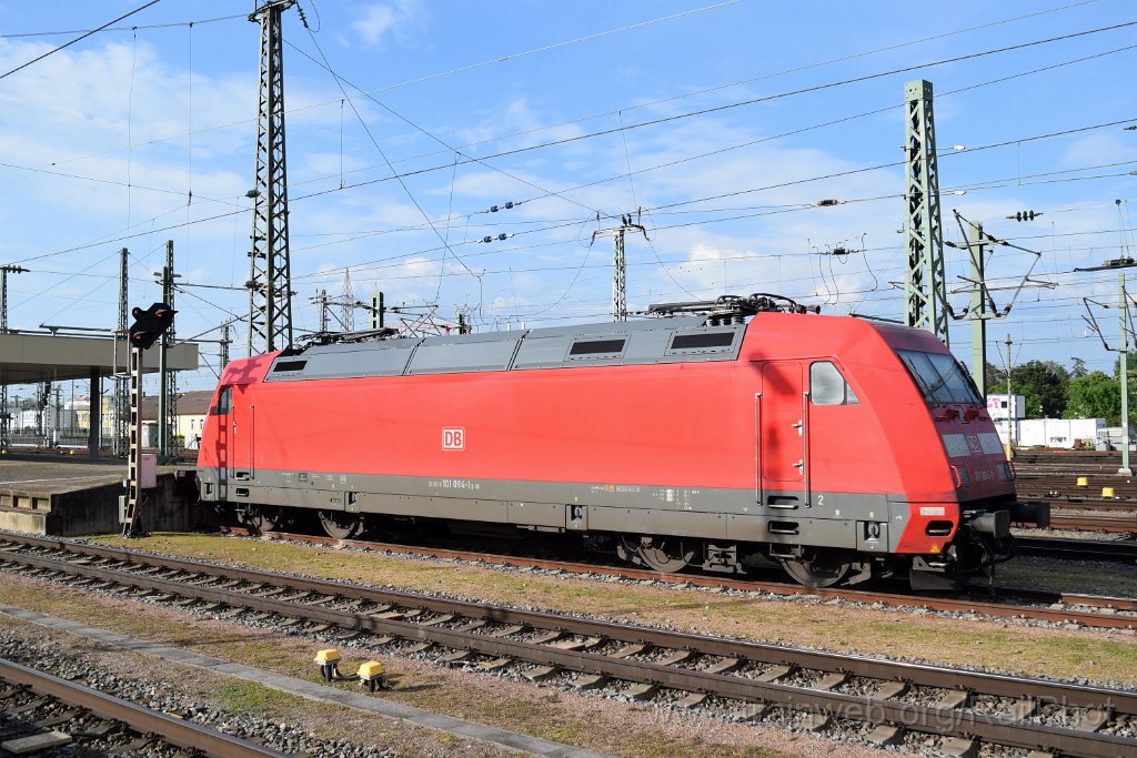 9091-0008-010524.jpg - DBAG 101.094-1 / Basel Badische Bahnhof 1.5.2024