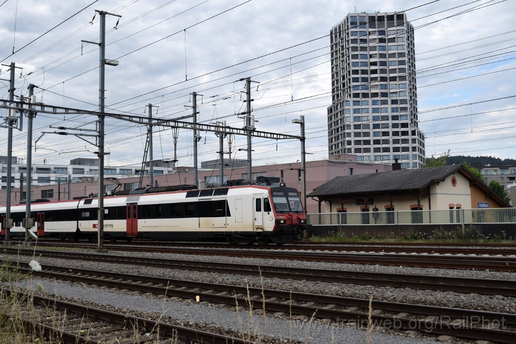 9217-0011-150724.jpg - SBB-CFF RBDe 560.203-2 / Dietikon 15.7.2024