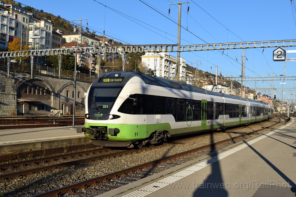 9480-0026-141124.jpg - TRN RABe 527.331 + RABe 523.076 / Neuchâtel 14.11.2024