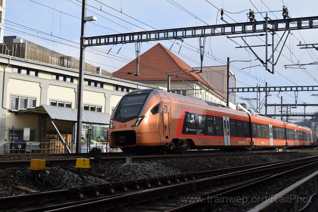 9498-0003-051224.jpg - SOB RABe 526.221-7 / Lenzburg 5.12.2024