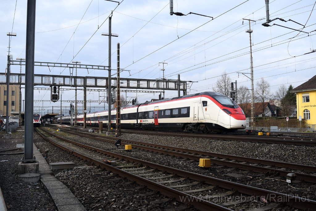 9500-0004-051224.jpg - SBB-CFF RABe 501.025 "Genève" / Lenzburg 5.12.2024