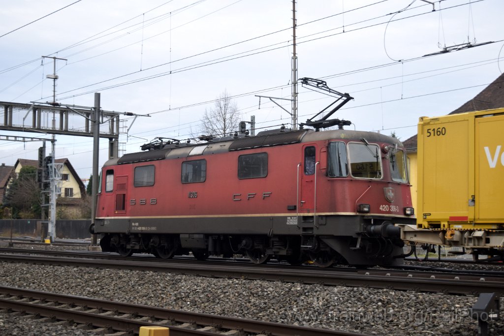 9502-0046-051224.jpg - SBB-CFF Re 4/4" 11306 / Lenzburg 5.12.2024