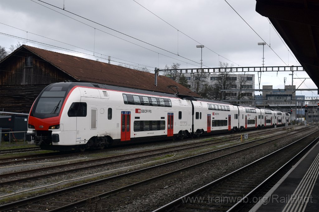 9504-0037-101224.jpg - SBB-CFF RABe 512.004 / St.Gallen-St.Fiden 10.12.2024