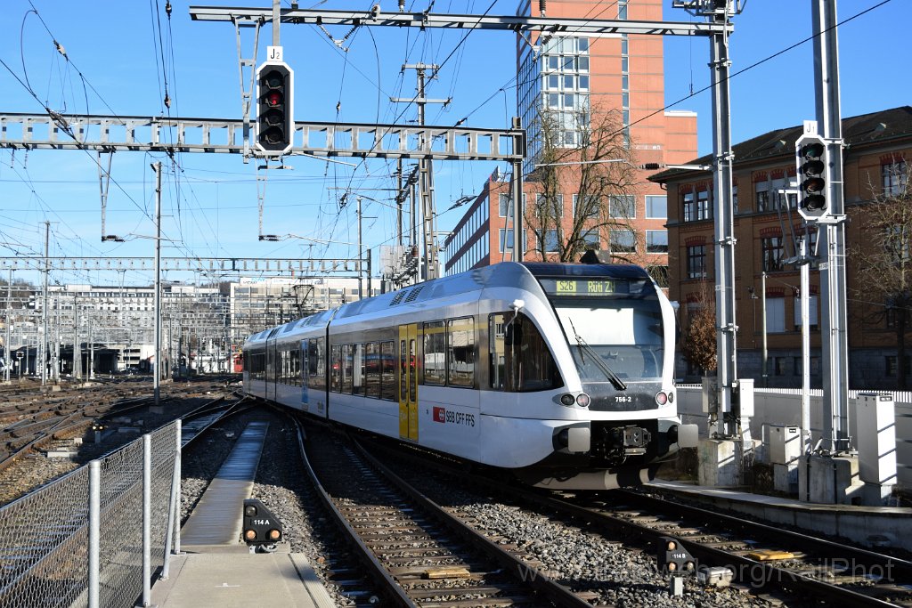 9512-0014-171224.jpg - Thurbo RABe 526.756-2 / Winterthur 17.12.2024