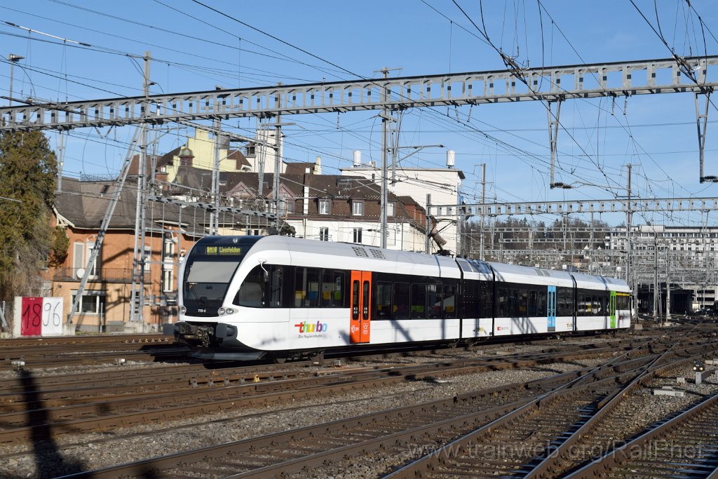 9512-0032-171224.jpg - Thurbo RABe 526.778-6 / Winterthur 17.12.2024